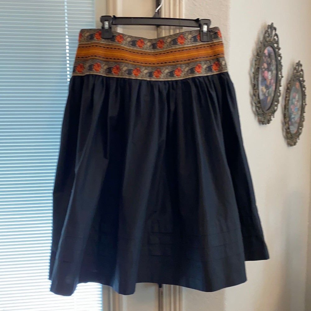 WD-NY Skirt